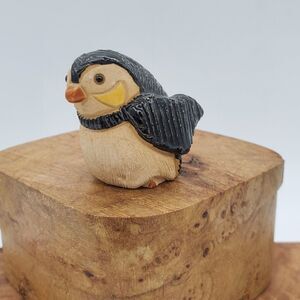 𝅺Artisania Rinconada artist carved Glazed Penguin